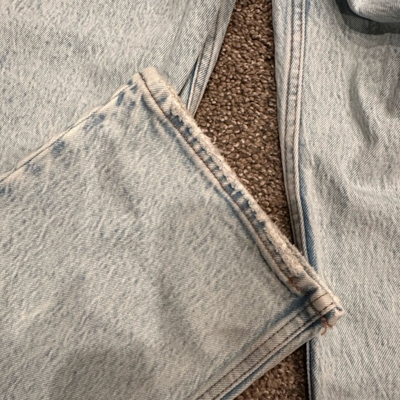 Women’s abercrombie 90’s straight Light wash jeans size 4 (27 short) Curve love - Picture 9 of 9